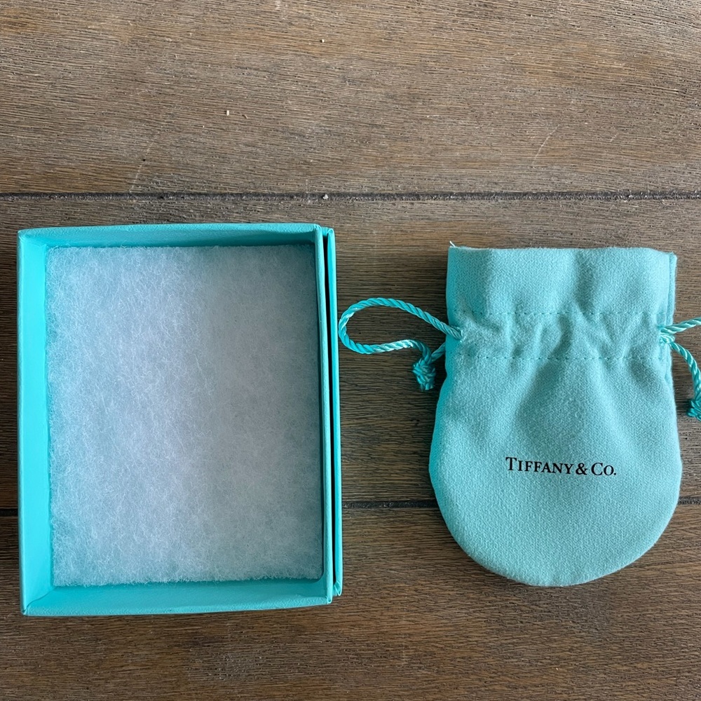 Tiffany & Co. Pouch & Box - Picture 6 of 6